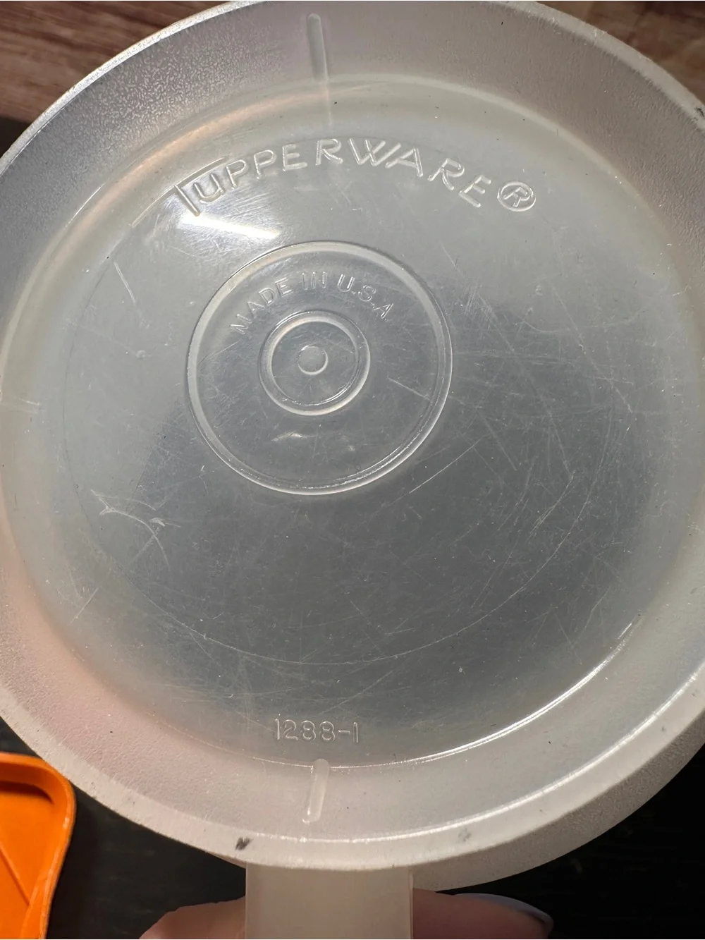 Vintage 1970’s Tupperware 4 Cup Mix N Store Measuring Pitcher Orange Lid